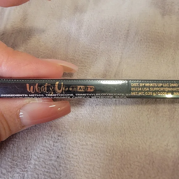 Black Eyeliner - Picture 5 of 5